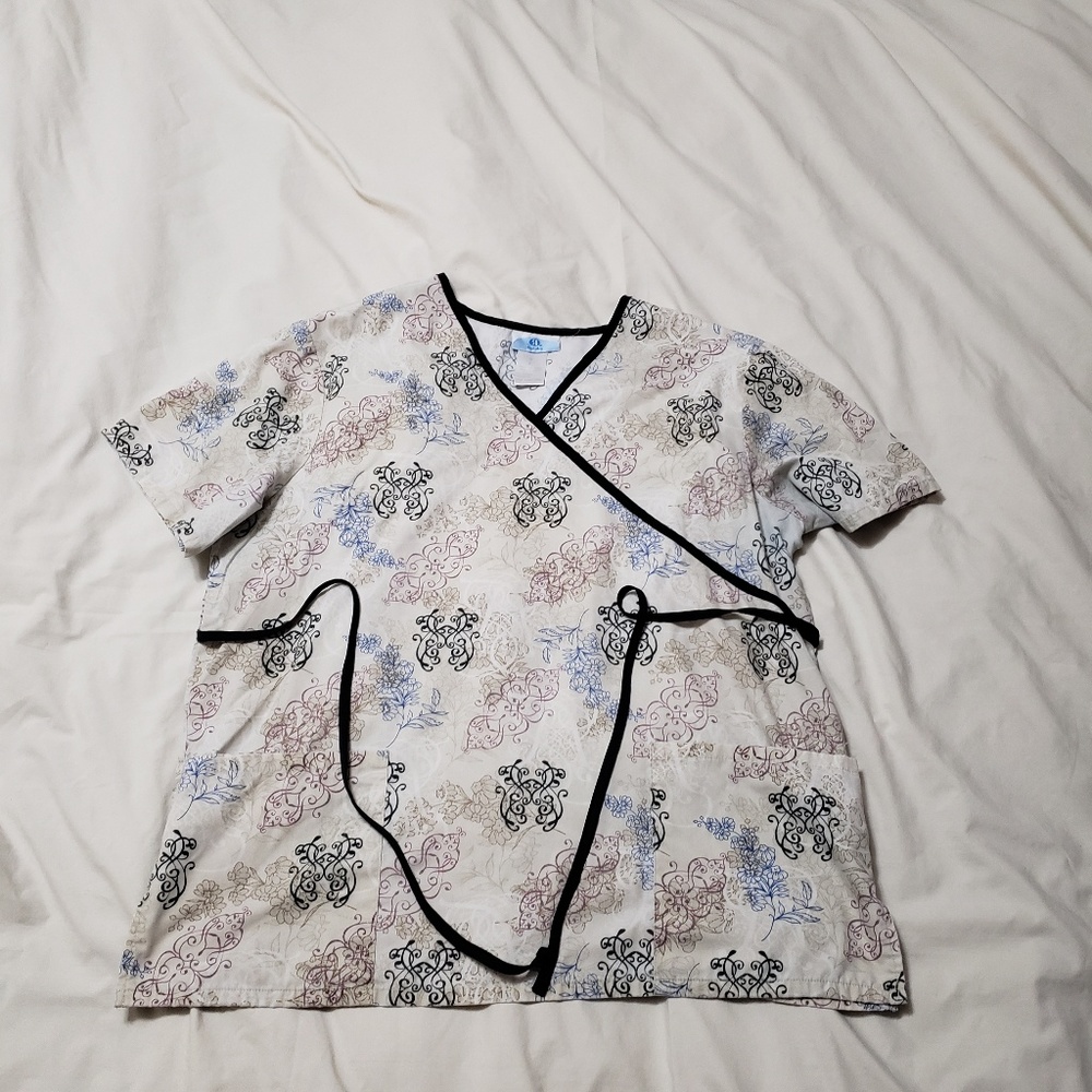 Scrub top